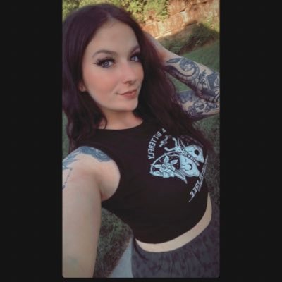 Happy_tripp's profile picture. 24, ♌️