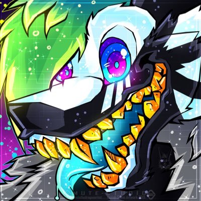 I have no friends offline:🖤 online:💜 admin is 25 and lesbian and non binary