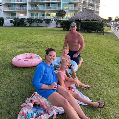 follower of Christ, husband, father of twins, #wedorecover, #Hailstate