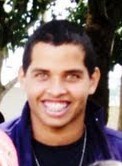 Quando encontrar um obstáculo grande na vida, não desanime ao passar, pois com o tempo ele se tornara pequeno. Não porque diminuiu, mas porque você cresceu.