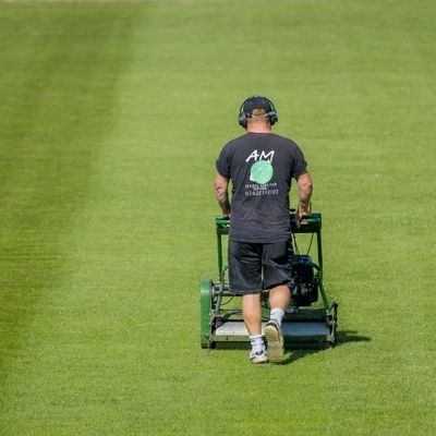 Freelance Qualified ex West Ham Groundsman, available for all long term/contract or ad hoc work in and around Essex 07428192103