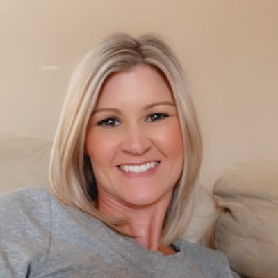 RachelT85321017's profile picture. 