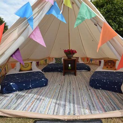 Luxury rural glamping. Peaceful secluded site near to The Trooper Inn @TrooperinDorset. Family-friendly. Well-behaved dogs welcome. Available 5th-31st Aug 2022.