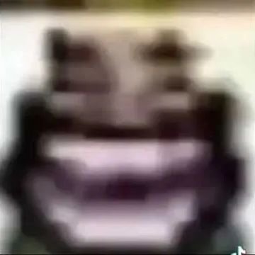 JuanChaires18's profile picture. switched to dbl lmao