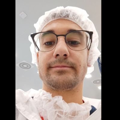 me llamo Marta, pero me puedes llamar pa quedar. soy ingeniero