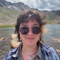 casey (@caseyh2os) 's Twitter Profile