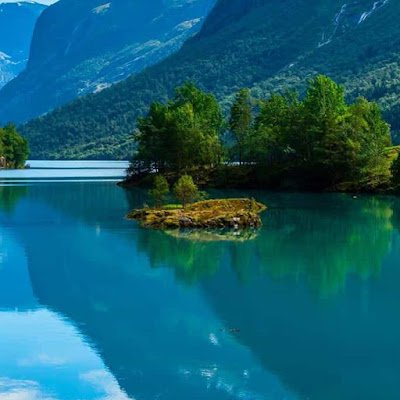 paulhealy756's profile picture. If we don't,get along  and you Don like me who gives a fuck.