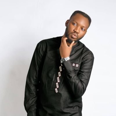 laurenlekas's profile picture. A mind Developer