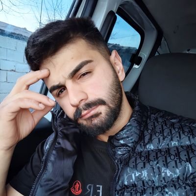 deniz_ogzhn's profile picture. İçinizden biri..