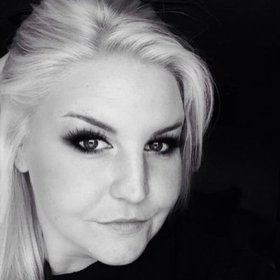Audio Engineer, pluviophile 🌧, Anime, adrenaline enthusiast, tattoo acquirer, concert collector🤘🏻, descendant of the Wild West & down with creepy shit 🧟♀️