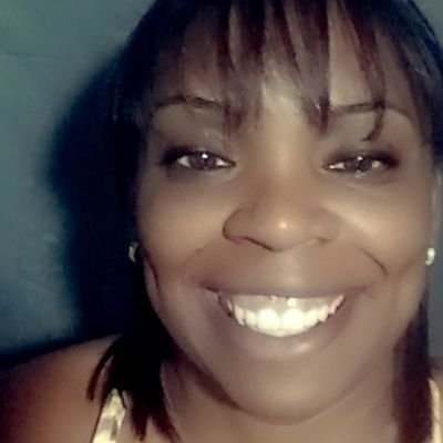 lu_shayera's profile picture. ...eu teria, um desgosto profundo se faltasse o Flamengo no mundo....🖤❤