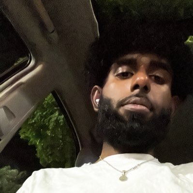 roni_cherian's profile picture. 🕴🏾