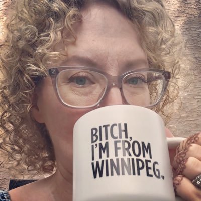 chica_da_dj's profile picture. I.AM.CANADIAN. that really sums it up, all you need to know! ;-)