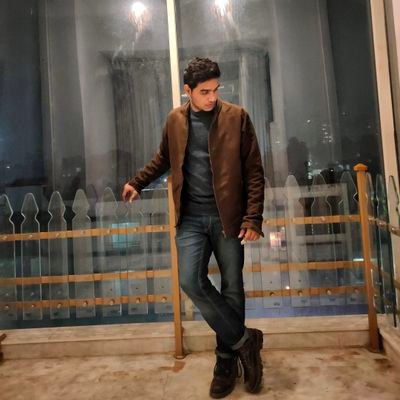 Aayushmannn's profile picture. Media Student 🖋️
Photographer || Traveller ||