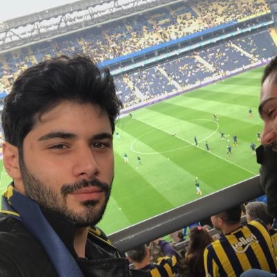 Fenerbahçe’nin birlik ve beraberliği için kurulmuş bir sayfadır 💛💙. 1000 takipçide Forma çekiliş yapıcam.