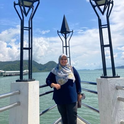 surayayayeayy's profile picture. 
