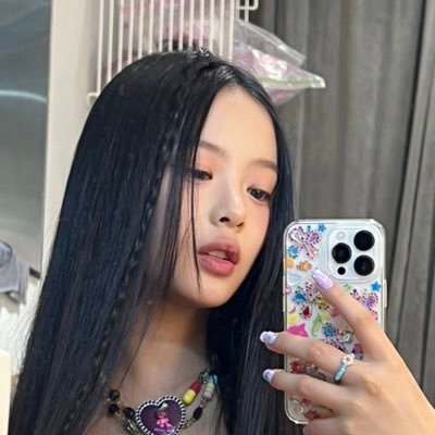 pamhannie's profile picture. #NewJeans 팜하니 파는 계정