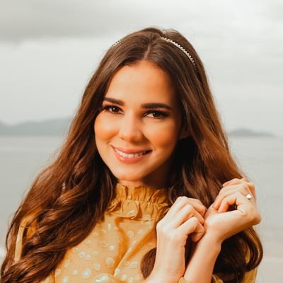 Cantora Eurice Diniz (MK) Gospel Princesinha Nordestina, - Acessória (73)991252606 - Siga-nos no Instagram (Eurice Diniz Oficial) Canal YouTube (Eurice Diniz)