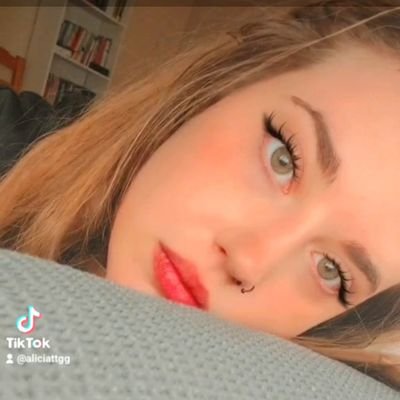 Aconitaa's profile picture. 