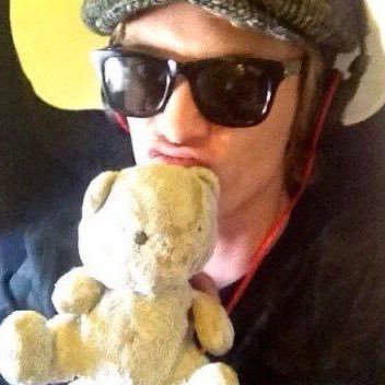 est. 5.30.22 — jamieslver in insta | new to twitter #jamie : hey baby how you doin, im jamie bower lesbian in general, straight for jamie🫶🏻