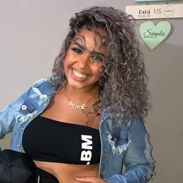 UMA MULHER TRANSBORDA DE PAZ E FELICIDADE 🥰🥰🥰💏💏