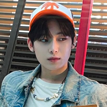 sunoonieve's profile picture. sunoo = mi vida