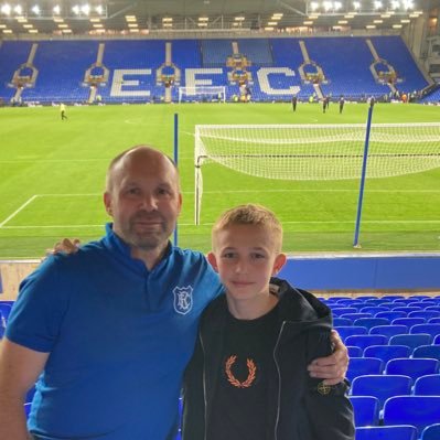 Proud Dad, Husband,Yorkshireman & Evertonian.Sth top balcony