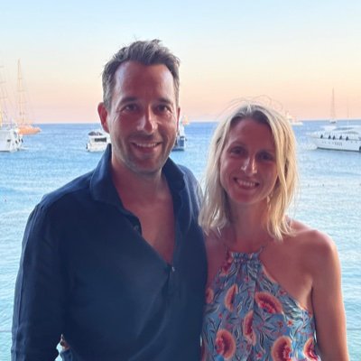 Managing Director / Founder of LIND, a UK automotive group for Porsche, plus BMW, H-D & Triumph motorcycles. Husband to Alethea and Dad to RB, Raffi & Benji.