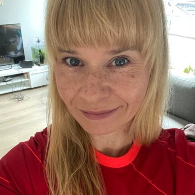 LineOddekalv's profile picture. Kommunikasjonsansvarleg i Sparebank1. Har prata på radio, kommentert fotball og skrive spalter om alt frå LFC til folk som køyrer seint. NRK/Kanal24/Adressa++