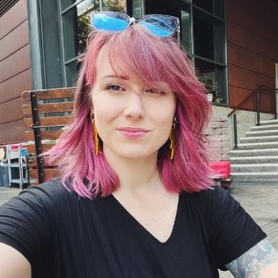 💖 Variety & IRL streamer 💖 https://t.co/2MpG5hGU9h | 🇬🇧
😻 Monty | 🎗 Spoonie 💛 | Musician & Producer | she/her 🌈
Biz: katt.strike@gmail.com