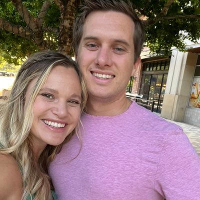 CaitlinDudley16's profile picture. Be the type of friend that Leslie Knope is to Ann Perkins.