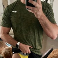 Bro_callmeSir (@bro_imnotgay) 's Twitter Profile Photo