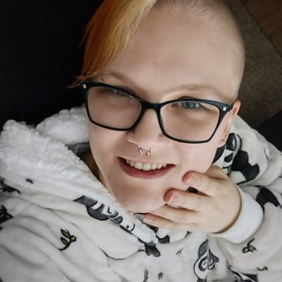 WitchNamedJinx's profile picture. Just a girl. That's all.