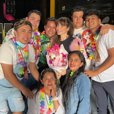 @gloriaTrevi 💕😉
fan de la greñuda mas hermosa!!
❤