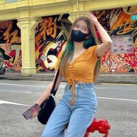 Adezta (@adeztaapriyanti) 's Twitter Profile