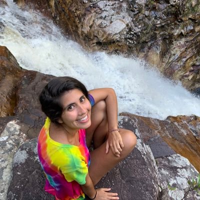 mandidsgrds's profile picture. Nômade 🇧🇷📍Vegan 🌱Trilheira 🎒Cat person 😻Product manager 👩💻 Aprendendo ukulele 🪕