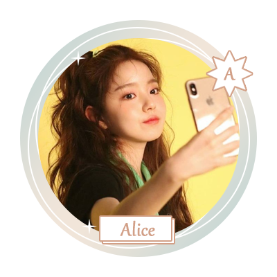 ㅤ （↻ SOLOIST!AU ( #로시 )┆ A L I C E : @secariknada ）— You can find magic on her voice and her music. Business: @ASTROMETRl.