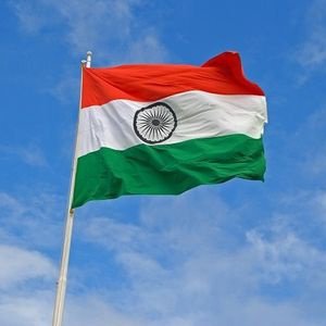 कुछ बात है कि हस्ती मिटती नहीं हमारी
सदियों रहा है दुश्मन दौरे जहां हमारा