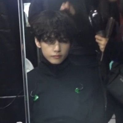 yooncuddles's profile picture. bruh                                                                        
she/they | poc | desi | minor