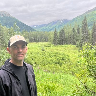 Alaskan | activist, writer, educator | author of Another Politics | member of Punch Up Collective | columnist at @CDN_Dimension | unrepentantly earnest | he/him
