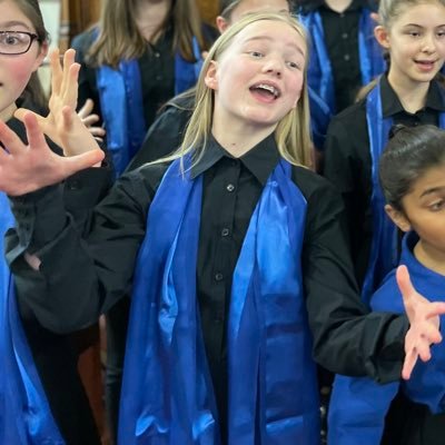 One of Huddersfield's most exciting opportunities for young singers expertly led by @234AlisonNorth MBE Young Voices(7-11)5.45-7pm/Youth(12-18)6.30-8.30pm Weds