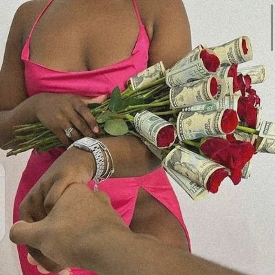 EvadiamondsX0's profile picture. ⚘️Hypergamous.⚘️Future Trophy Wife.⚘️ Aspiring Spoiled GF.⚘️Sexton Godis. 👩🏾‍💻 Aspiring CEH. FinDom 👑. Tributes of Worship ACCEPTED ✈💰🍀🥰