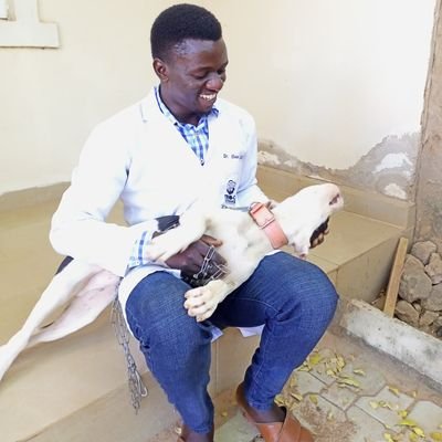 Veterinarian and CEO JEWEL-VET