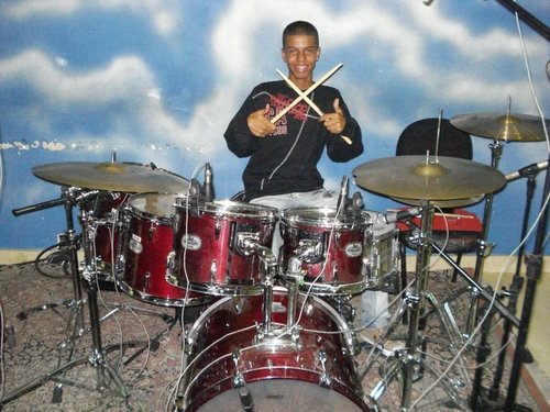 Servo de Deus, Escolhido, Baterista, Groouveiro ...