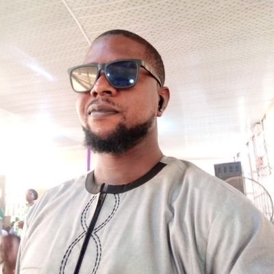 adesakin_ade's profile picture. 