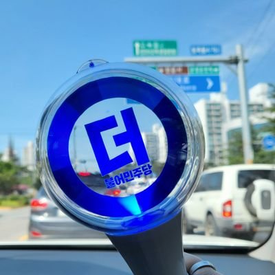 bensonsophie495's profile picture. 실제 이야기, 조언과 돈에 대한 신선한 통찰력을 기대하고 인간의 야망을 확인하십시오.📊📊📉🗃️