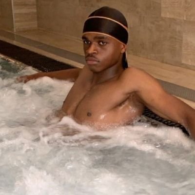 Karim22kk's profile picture. N