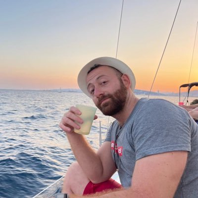 meaa17's profile picture. Automation and Embedded Systems Engineer, Mortal Kombat fan... Instagram: @motaro1990