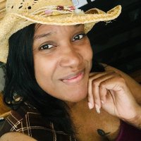 Demetria Richardson (@deeniceboo) 's Twitter Profile