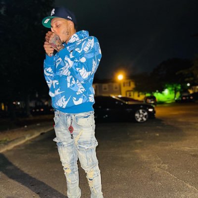 the worlds your just take it 🌍 $taff block 021 $et City ...N.H.B 🤙🏽2⃣9⃣ 💰🏃. fmoi: ooleyfrom021